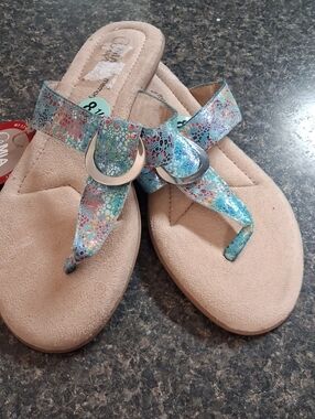 Women’s Turquoise Multicolor Toe-Post Sandals with Silver Ring Accent